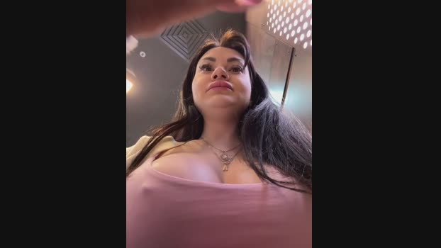 Wet__Bunny StripChat Female 08-02-2025