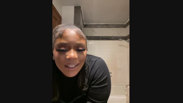 danielle333 StripChat Female 08-02-2025