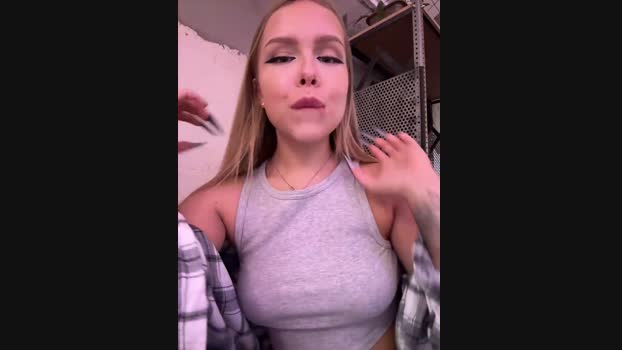 mur_girl StripChat Female 08-02-2025