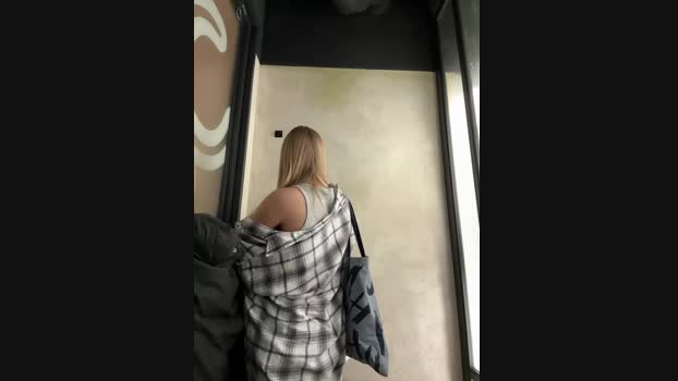 mur_girl StripChat Female 08-02-2025