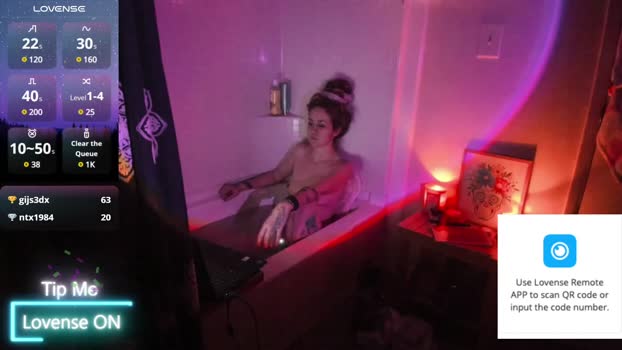 trixiedivine Chaturbate Female 08-02-2025