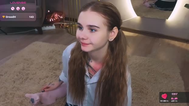 Britney_Lynch StripChat Female 08-02-2025