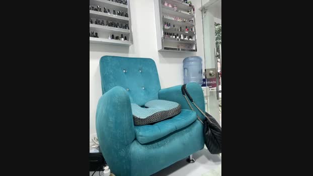 Carolina_Novoa StripChat Female 08-02-2025