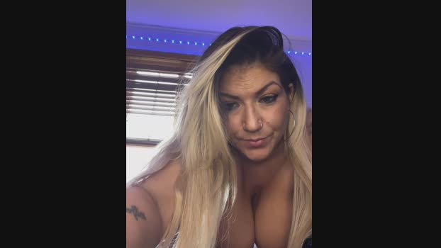 LittleMissEeve StripChat Female 08-02-2025