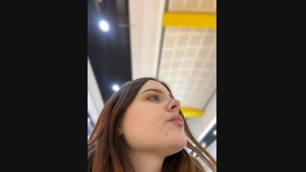 Luna__Mur StripChat Female 08-02-2025