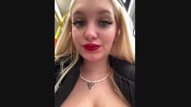 Milkyy_wway StripChat Female 08-02-2025