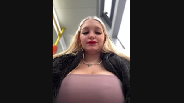 Milkyy_wway StripChat Female 09-02-2025