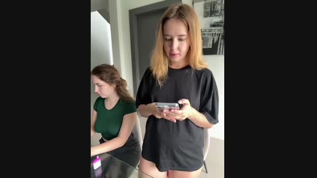 Nura_n_Sarah StripChat Female 08-02-2025