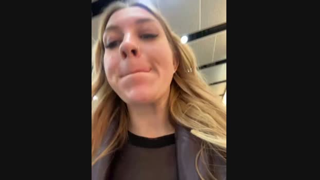 Sweet___Emily StripChat Female 08-02-2025