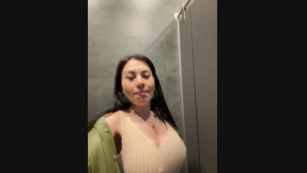 Wet__Bunny StripChat Female 09-02-2025