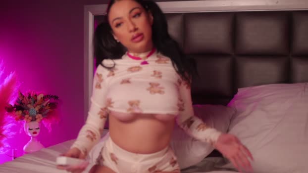 Anais_Bloom StripChat Female 09-02-2025