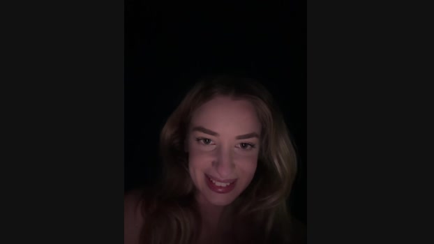 EvieEvans StripChat Female 09-02-2025