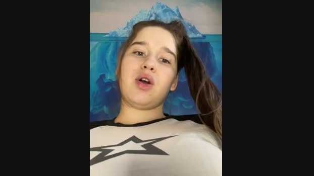 HornyGirlH StripChat Female 09-02-2025