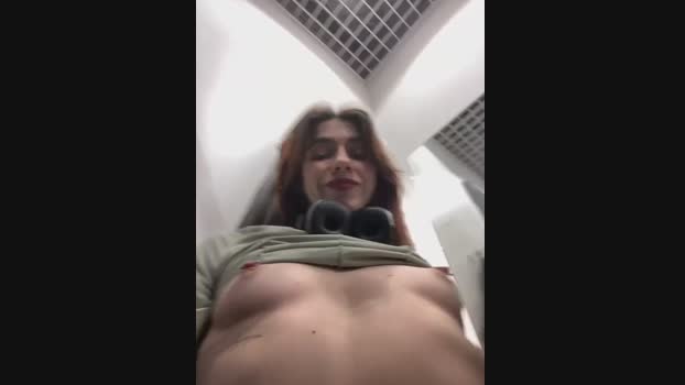 Lily__Belle StripChat Female 09-02-2025