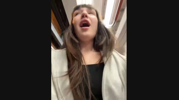 Sophie_Avory StripChat Female 09-02-2025