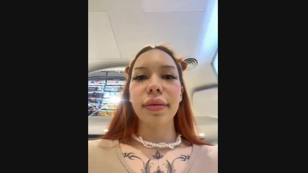 babydolll StripChat Female 10-02-2025