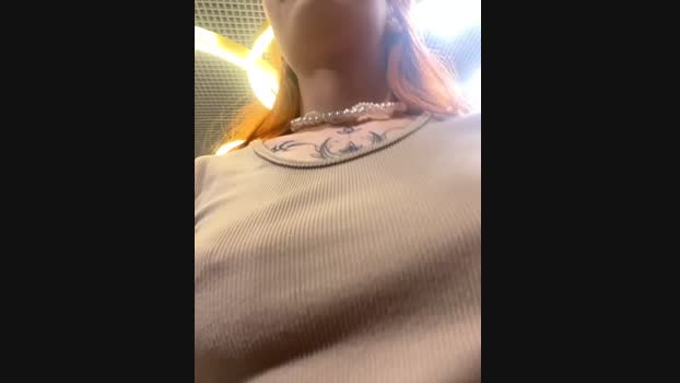 babydolll StripChat Female 10-02-2025