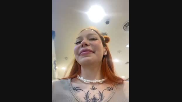 babydolll StripChat Female 10-02-2025