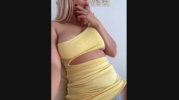 streetdoll StripChat Female 10-02-2025