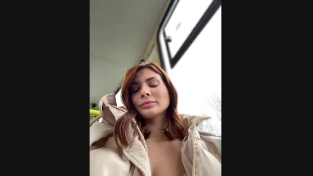 Accole StripChat Female 11-02-2025