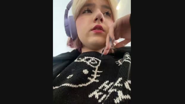 Baby__Naughty StripChat Female 11-02-2025