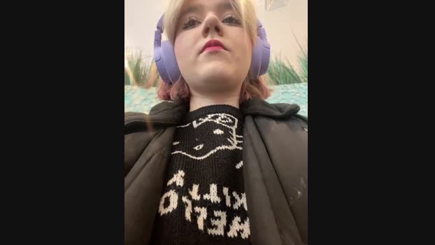 Baby__Naughty StripChat Female 11-02-2025