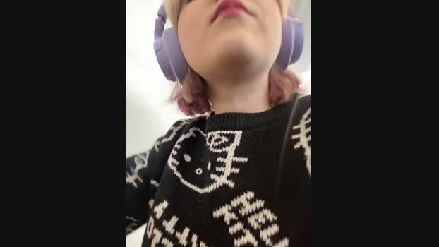 Baby__Naughty StripChat Female 11-02-2025