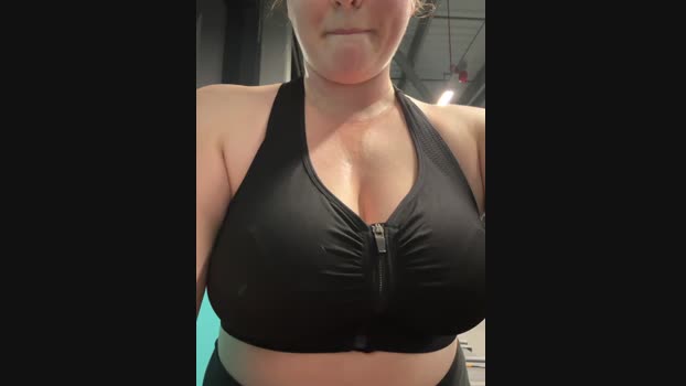 BustyBonnieUK StripChat Female 10-02-2025