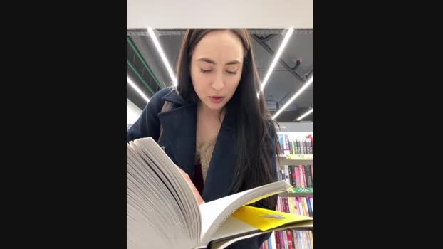 Holly_Play StripChat Female 11-02-2025