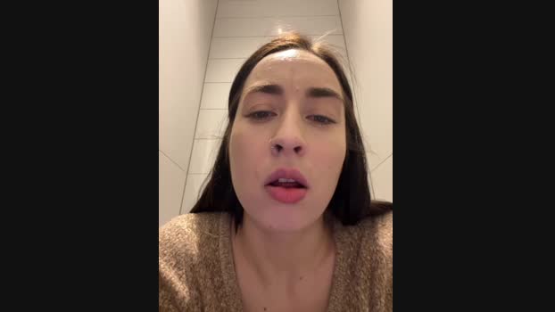 Holly_Play StripChat Female 11-02-2025