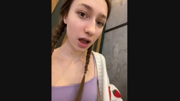 Lia__Love StripChat Female 11-02-2025