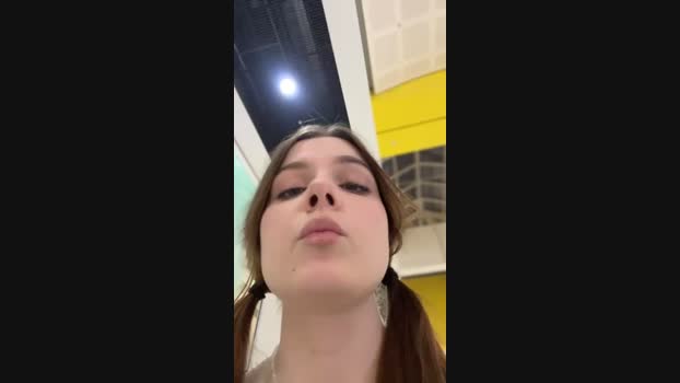 Luna__Mur StripChat Female 11-02-2025