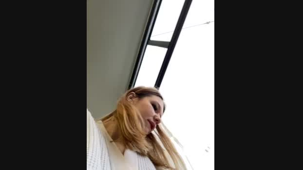 Oh_Anna StripChat Female 10-02-2025