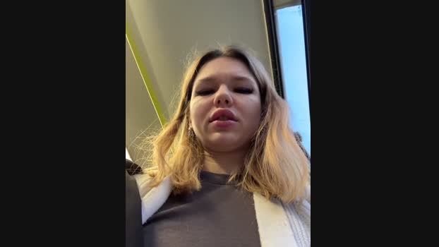 Oh_Anna StripChat Female 10-02-2025