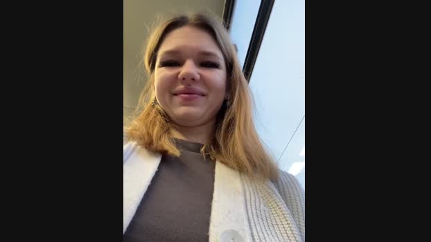 Oh_Anna StripChat Female 10-02-2025