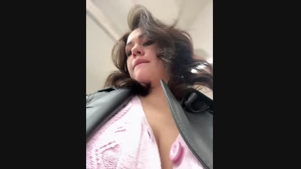 South_Carolina StripChat Female 11-02-2025