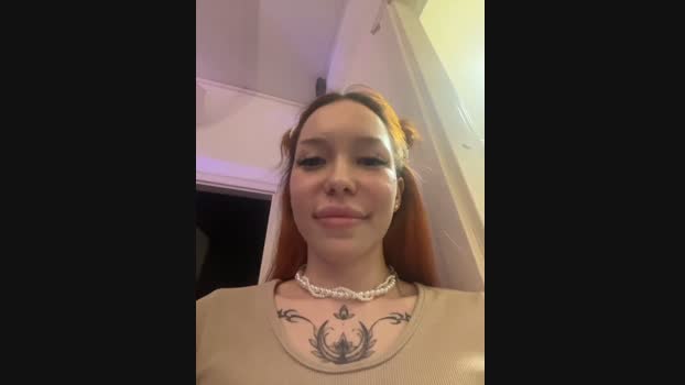 babydolll StripChat Female 10-02-2025