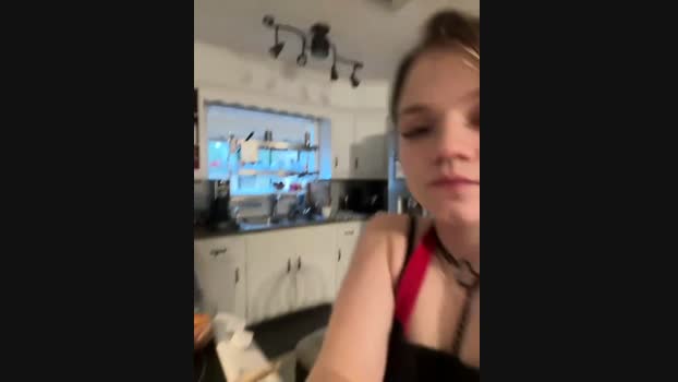 Cutiepiespanks StripChat Female 12-02-2025