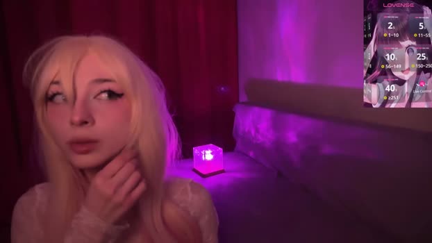 Handsomepure StripChat Female 11-02-2025