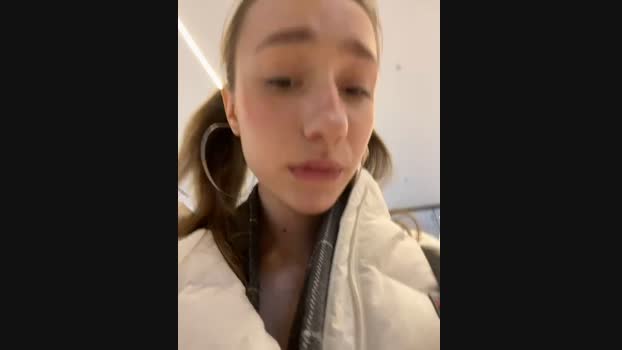 Lia__Love StripChat Female 12-02-2025