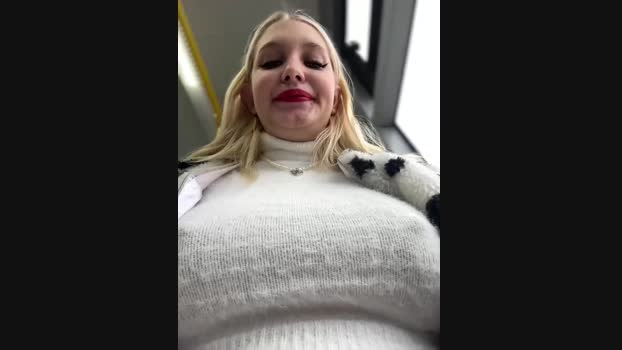 Milkyy_wway StripChat Female 12-02-2025