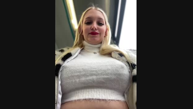 Milkyy_wway StripChat Female 12-02-2025