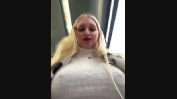 Milkyy_wway StripChat Female 12-02-2025