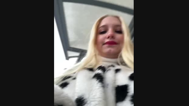 Milkyy_wway StripChat Female 12-02-2025