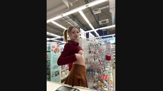 Naomi__Mi StripChat Female 11-02-2025