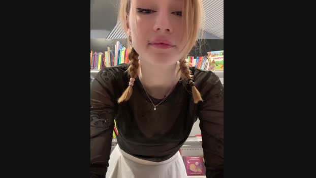 Naomi__Mi StripChat Female 12-02-2025