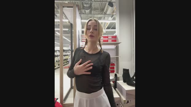 Naomi__Mi StripChat Female 12-02-2025