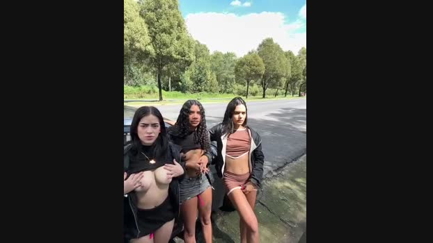 Naughty_Friends_ StripChat Female 12-02-2025