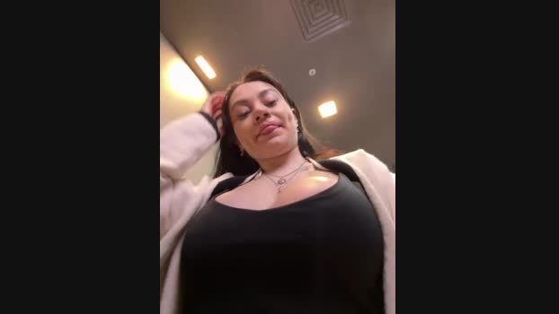 Wet__Bunny StripChat Female 11-02-2025