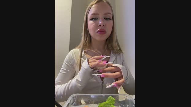 mur_girl StripChat Female 12-02-2025